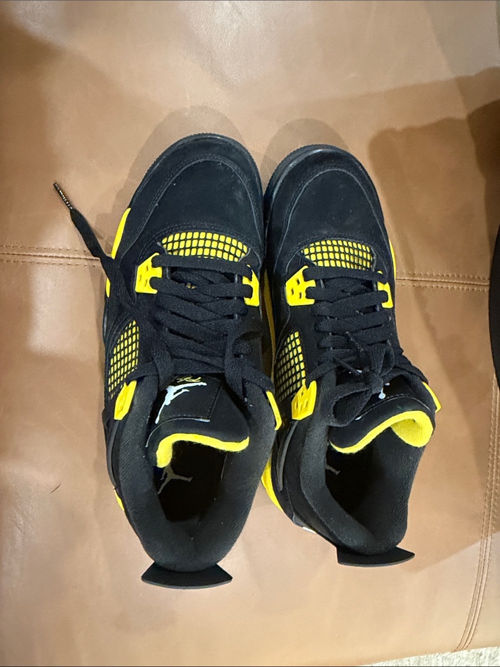 Jordan 4 Retro Thunder